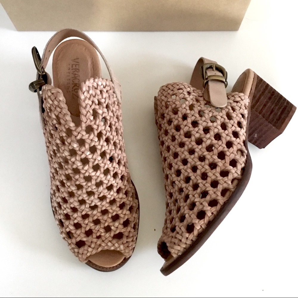 NEW Women’s Vera Cruz Honey Hive Sandals - Size 10 - Picture 1 of 10
